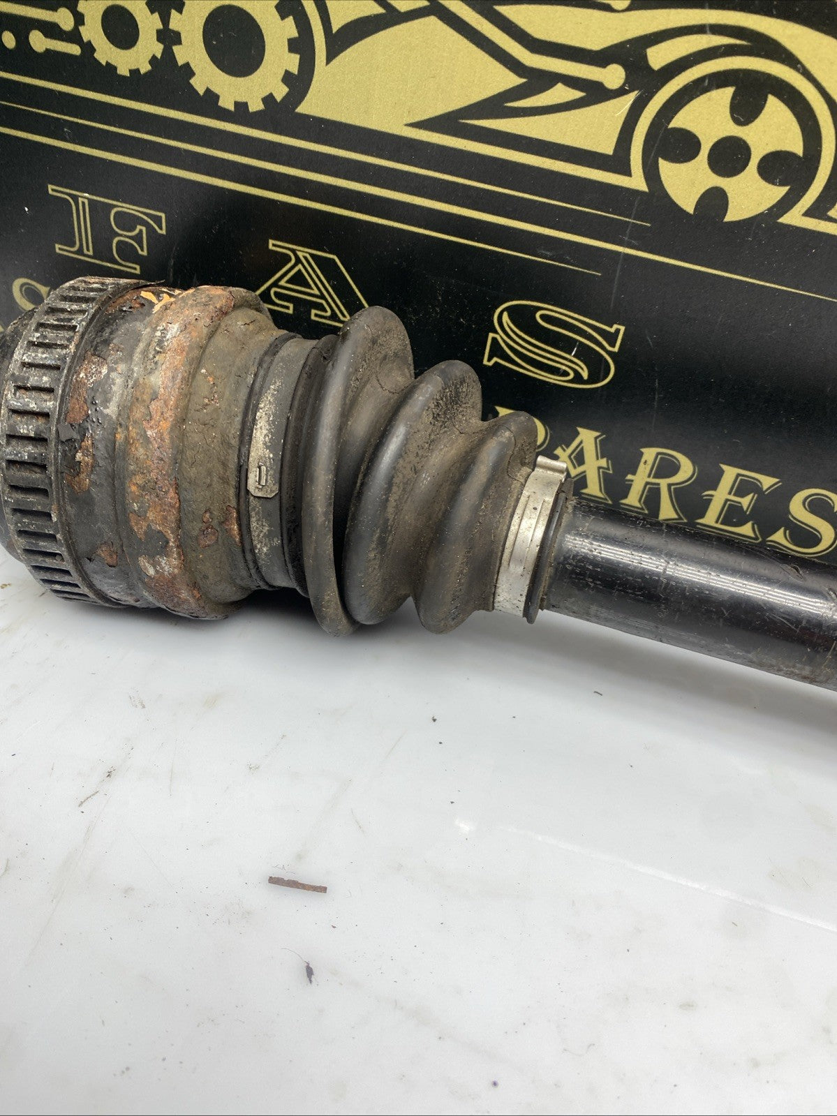 BMW E81 E87 E90 E91 E92 Driveshaft Output Shaft Left N/S 7523959