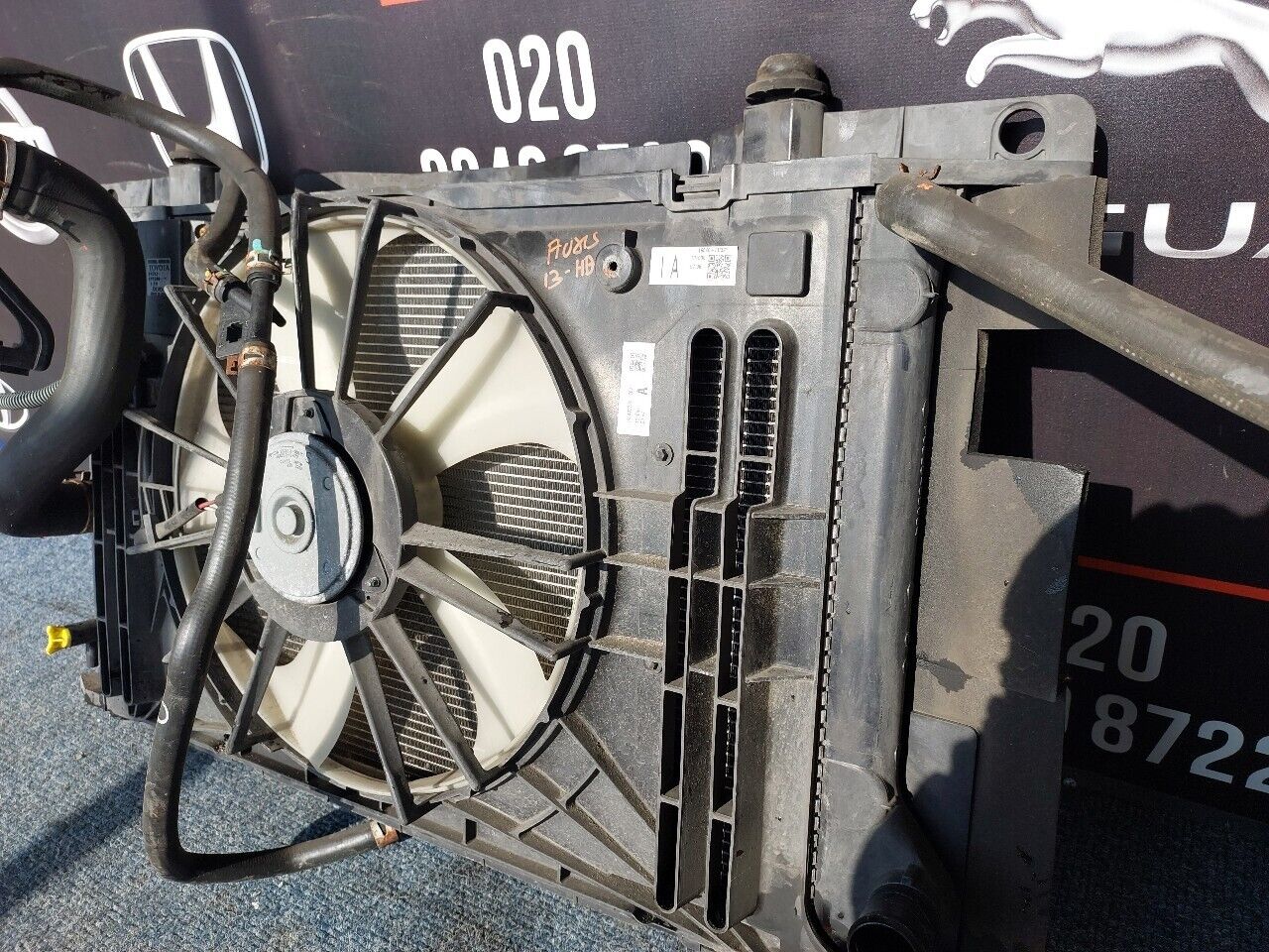 TOYOTA AURIS HATCHBACK RAD PACK 2013 PETROL