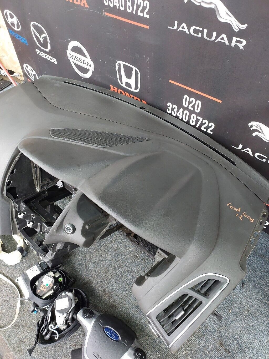 FORD FOCUS DASHBOARD SEAT BELT & AIRBAG KIT COMPLETE 2012