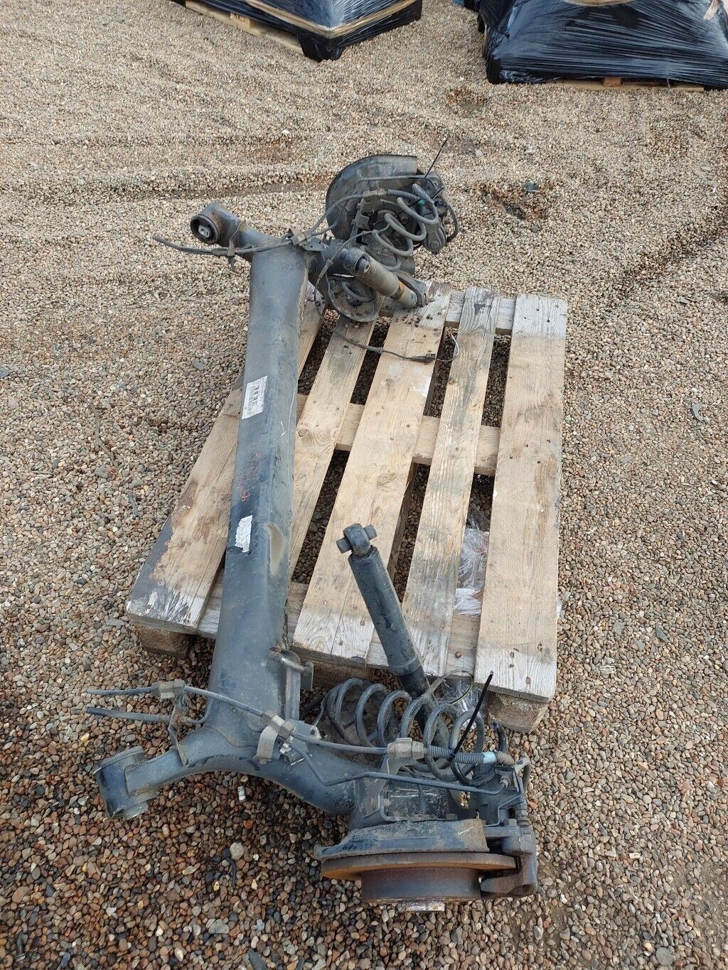 NISSAN QASHQAI J11 2019 COMPLETE REAR AXLE