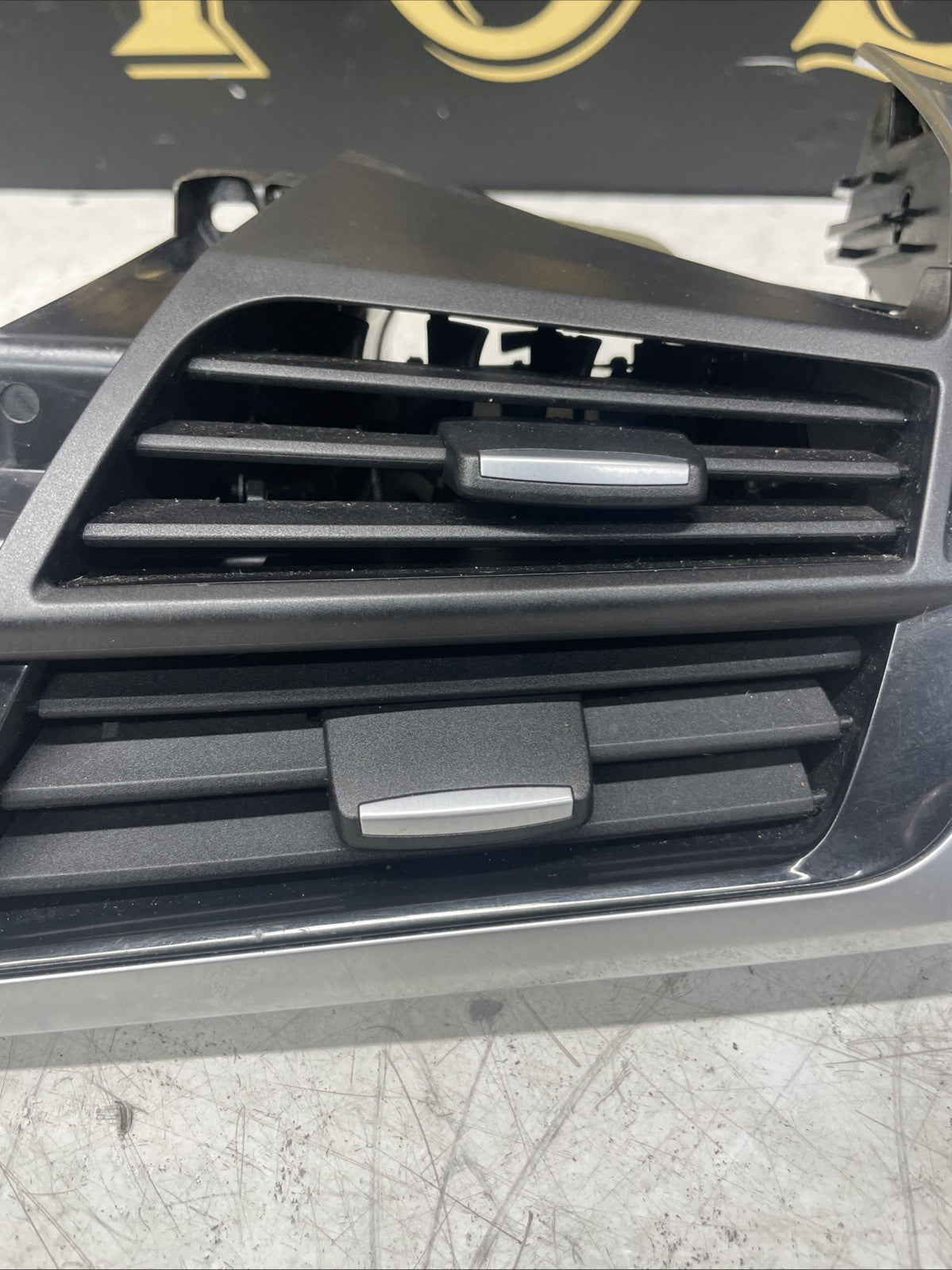 BMW X5 F15 2015 Left Front Dashboard Side Air Vent Grill Trim 925292711 MUI8364