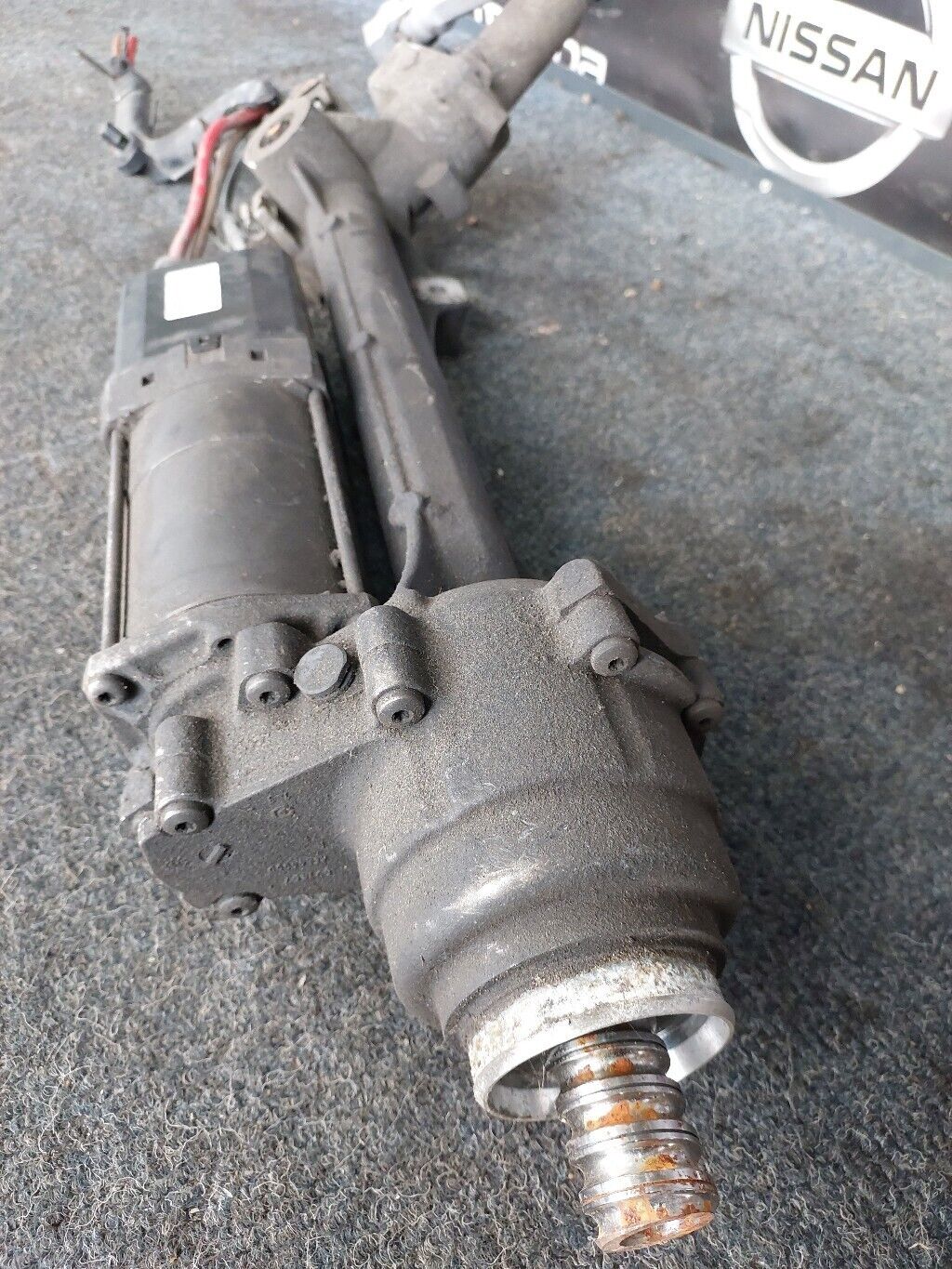 BMW 1 2 3 4 SERIES 13-17  POWER RC STEERING RACK 14289010 , 6856450