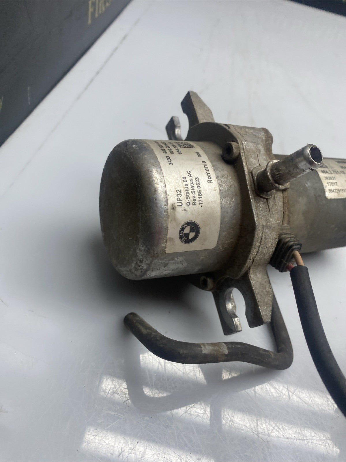 BMW 5 G30 Vacuum Pump 864229 2.0 Petrol / electricity 185kw 2017 22277498