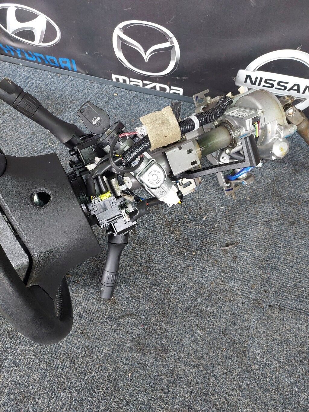 NISSAN JUKE COMPLETE STEERING WHEEL COLUMN IGNITION AIRBAG 2014