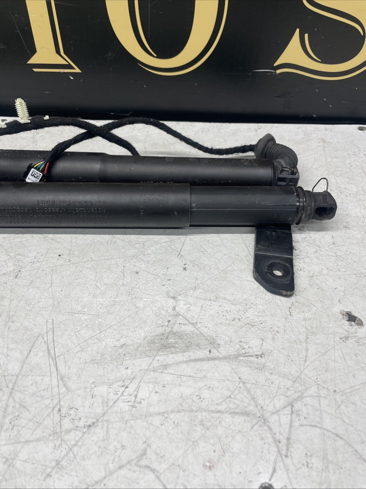 REAR ELECTRIC AUTO BOOT GAS TAILGATE STRUT FOR BMW X6 F16 F86 2015-2019 7318652