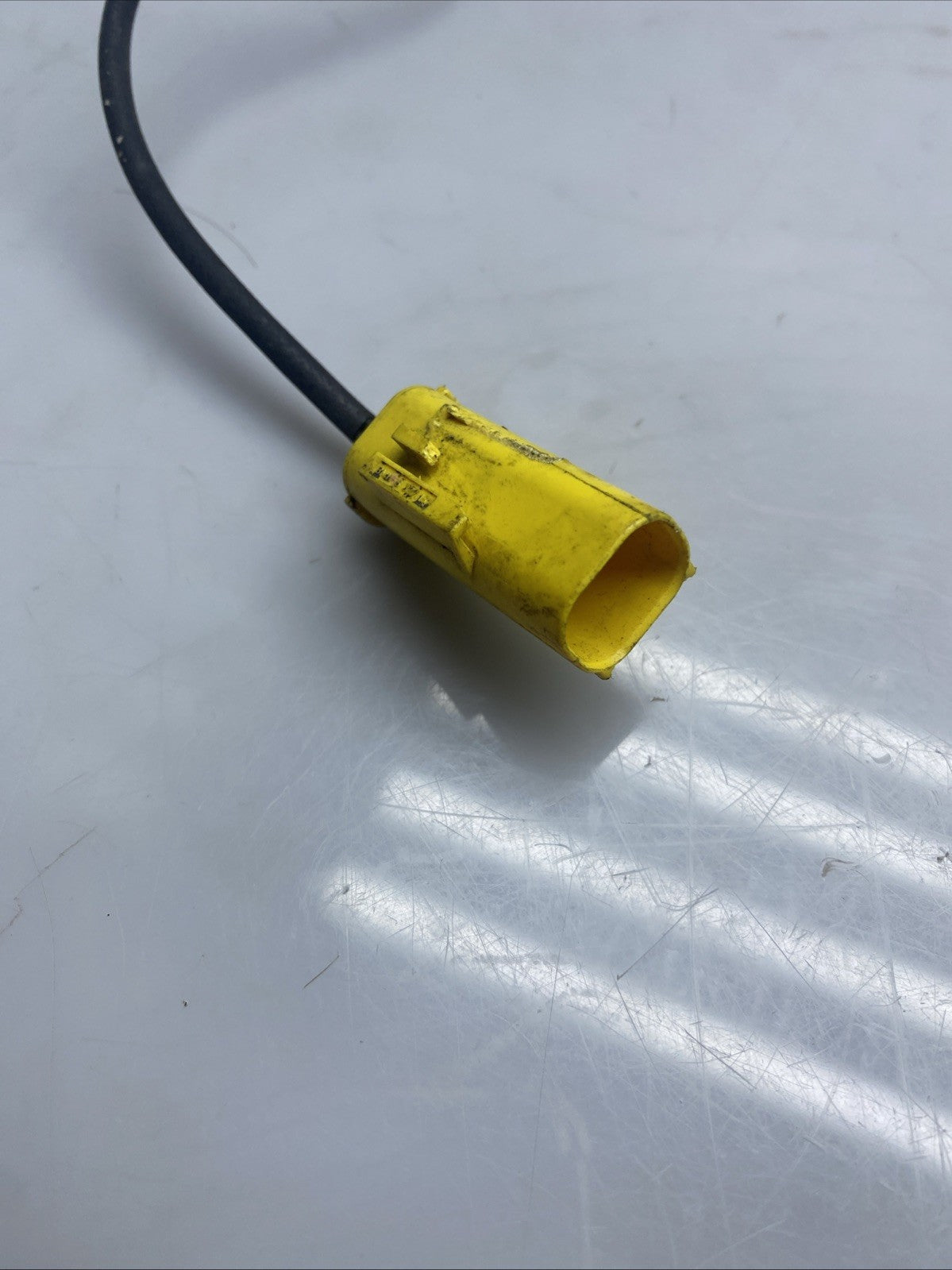 GENUINE BMW 5 SERIES F10 2016 LCI BONNET ACTUATOR LEFT SIDE 7263055