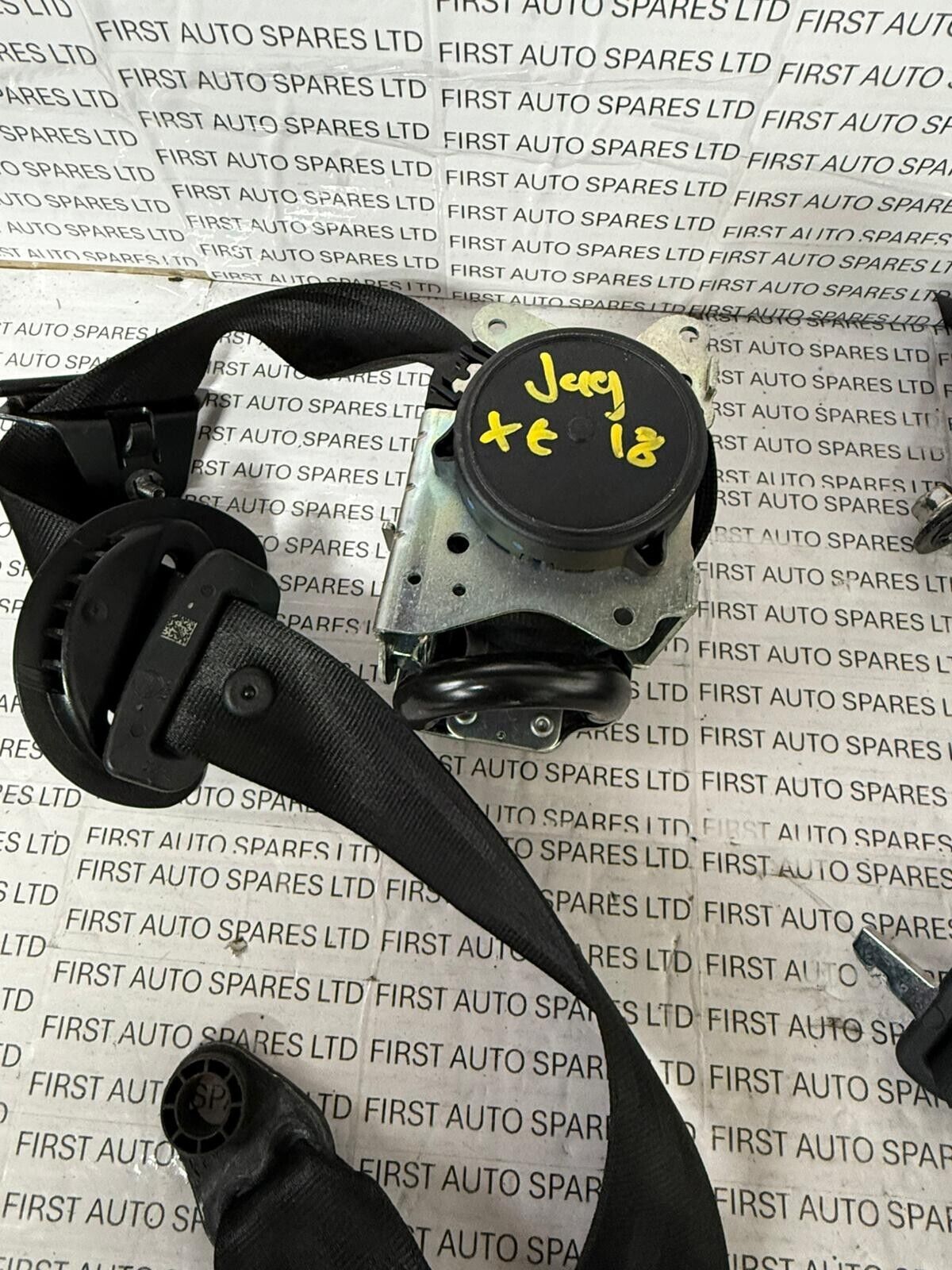 JAGUAR XE SPORT 2017 PASSENGER FRONT LEFT SEAT BELT 635393200A