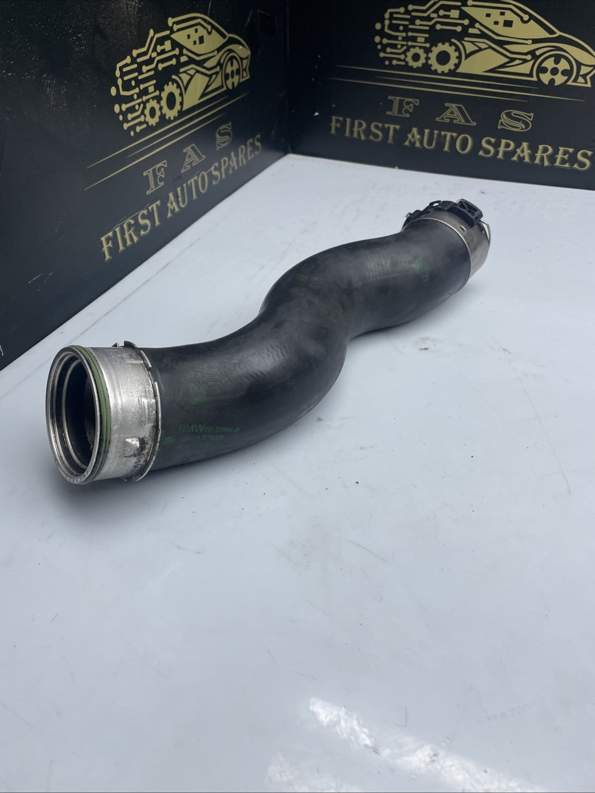 BMW E90 318d Lci N47N Turbo Charger & Intercooler Boost Pipe 8511414