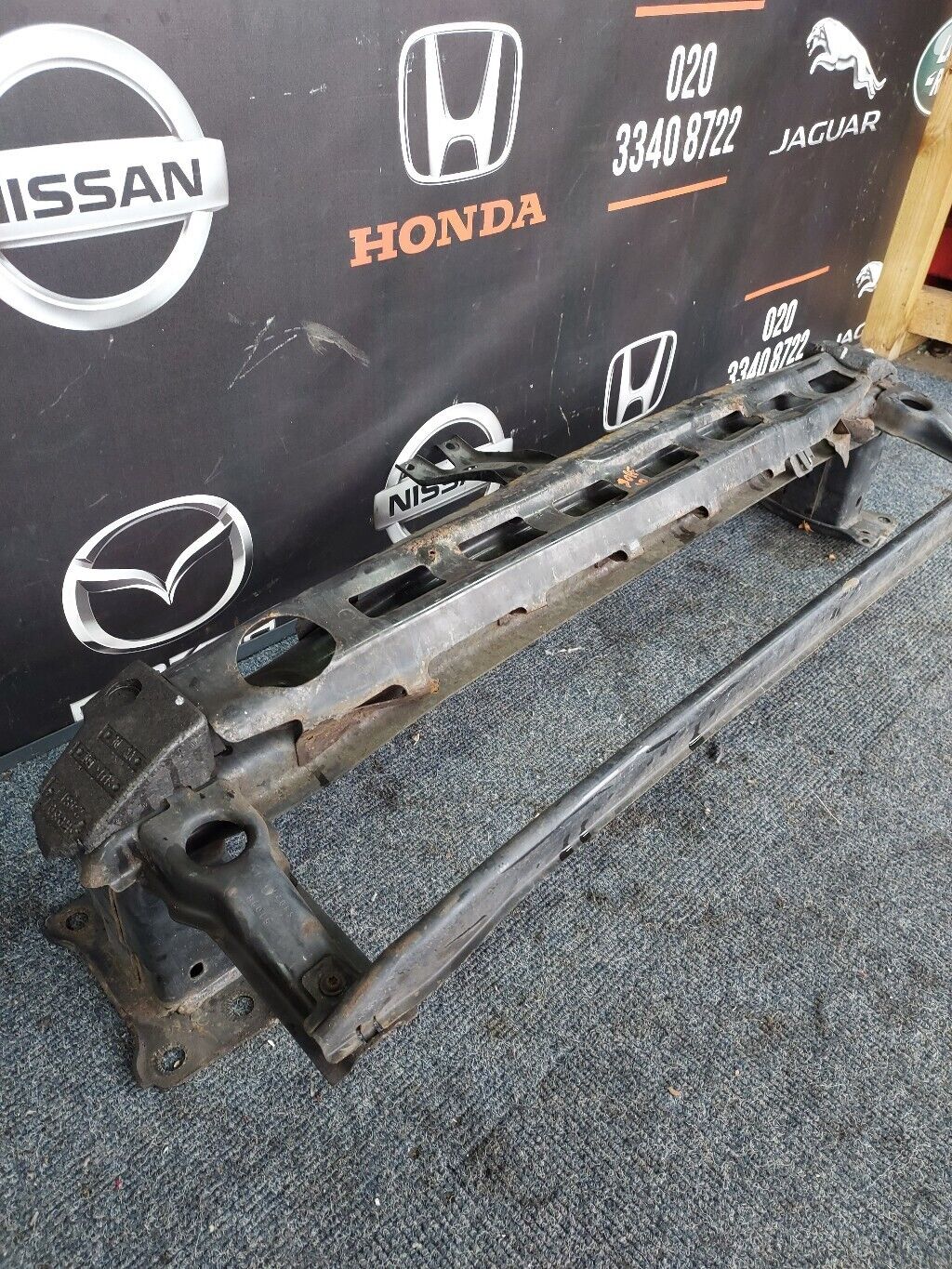 VOLKSWAGEN GOLF FRONT BUMPER CRASH BAR REINFORCEMENT 2010