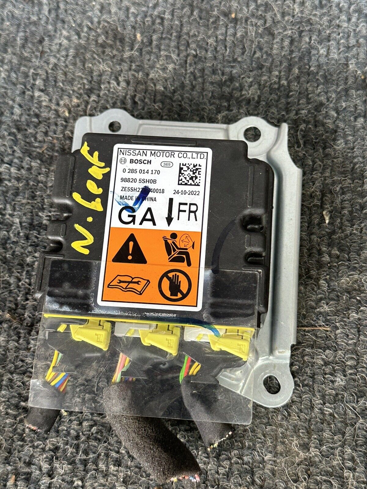 NISSAN LEAF AIRBAG CONTROL MODULE ECU