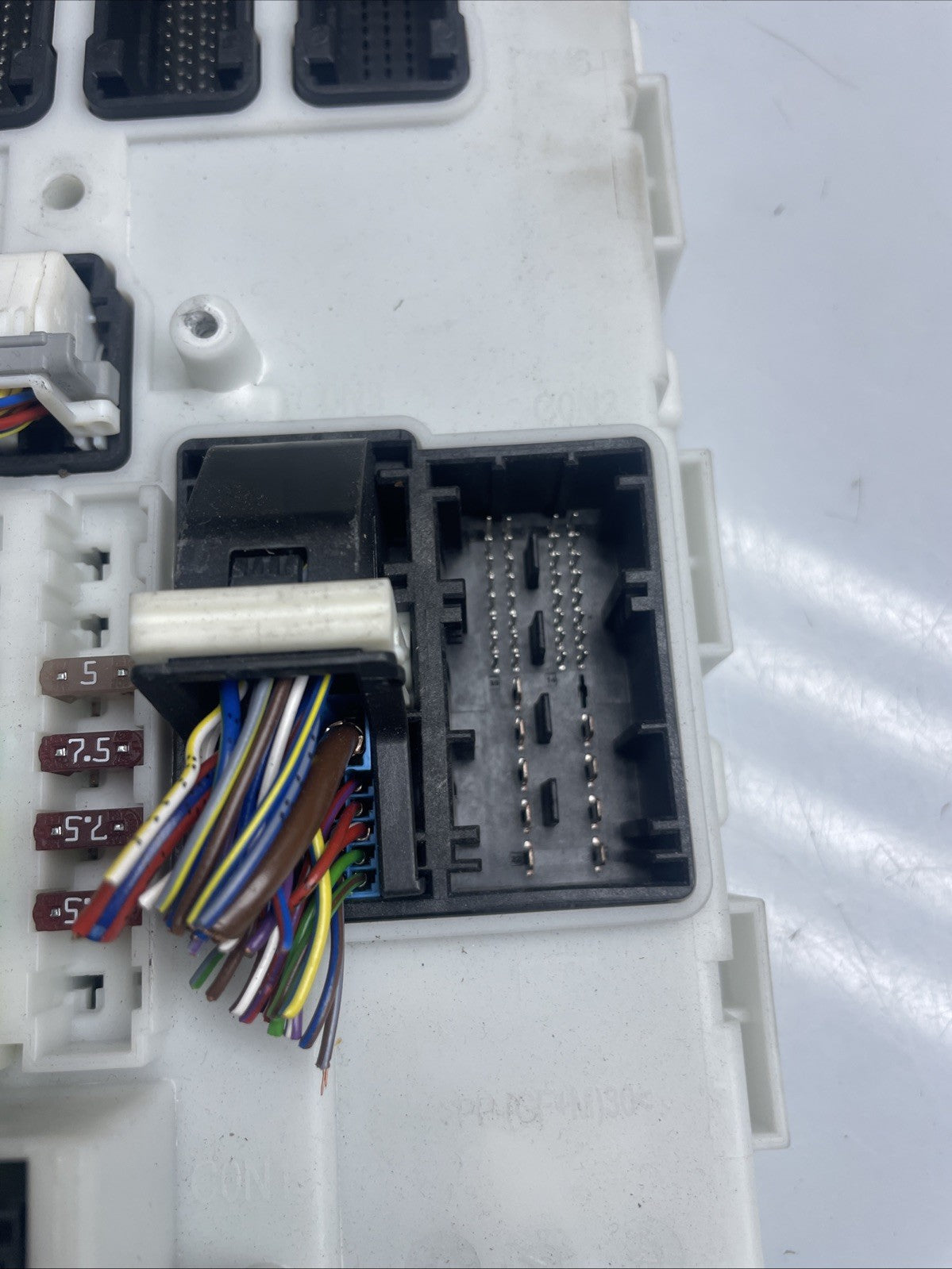 BMW FEM Body Control Module Unit ECU Fits 1 Series F20 F21  8733501
