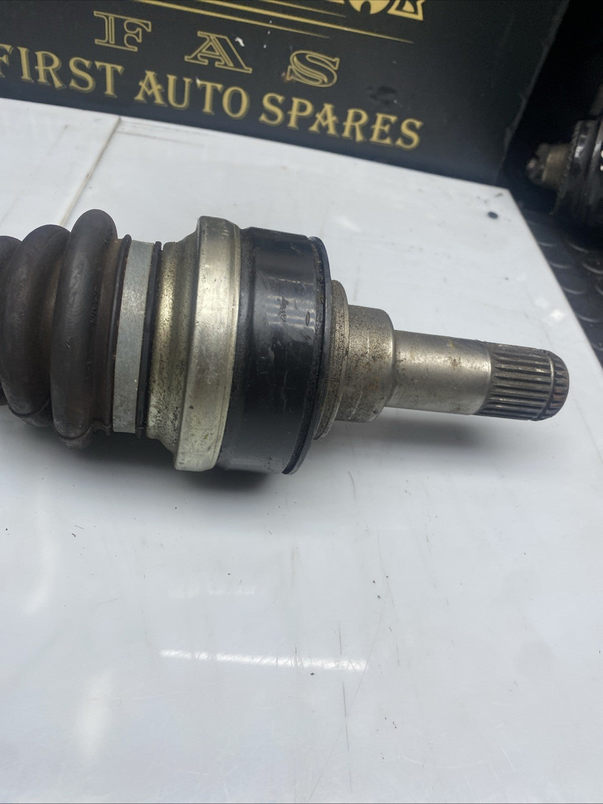 BMW 1 2 3 4 SERIES F20 F30 F32 PASSENGER LEFT REAR N47 DIESEL DRIVESHAFT 7597681