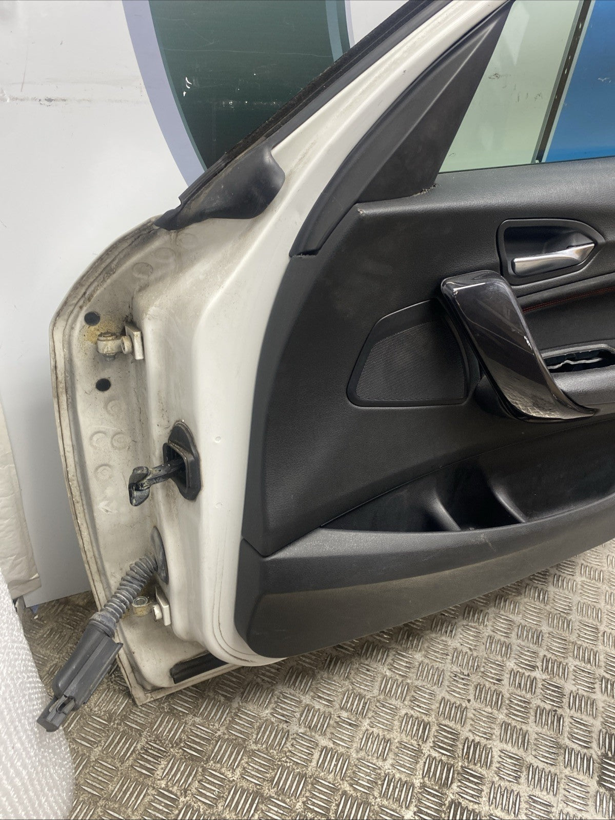 BMW 1 SERIES DOOR FRONT RIGHT DRIVER SIDE F20 2011-2019