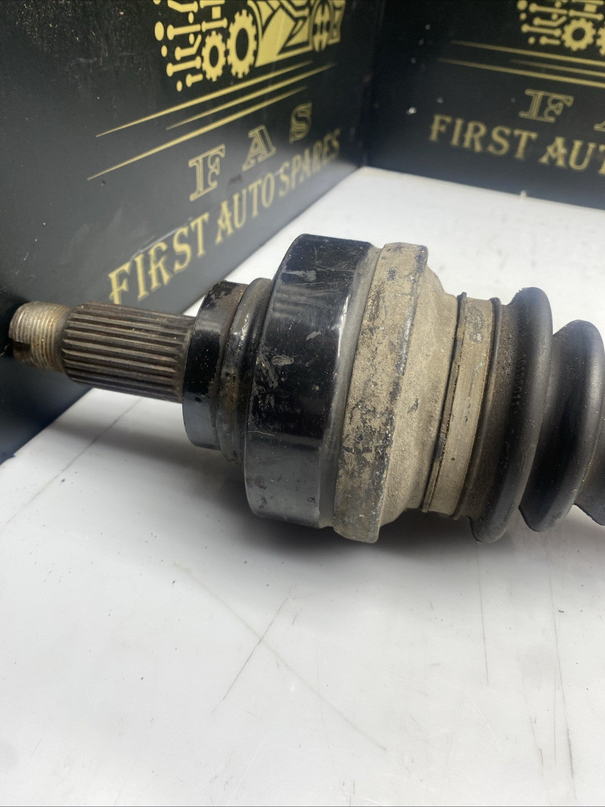 BMW 4 SERIES REAR DRIVESHAFT LEFT PASSENGER 7597689 F32 F36 F20 F21 F30 F31 F34