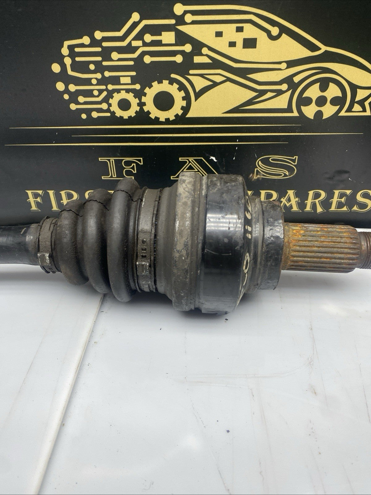 BMW 1 2 3 4 SERIES F20 F30 F32 PASSENGER LEFT REAR N47 DIESEL DRIVESHAFT 7597681