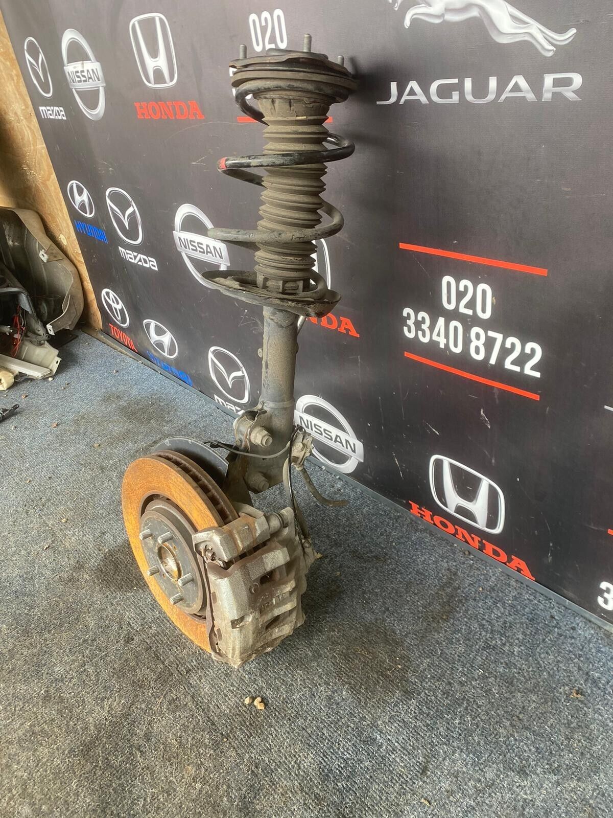 TOYOTA RAV 4 2022 HYBRID O/S RIGHT SUSPENSION LEG COMPLETE