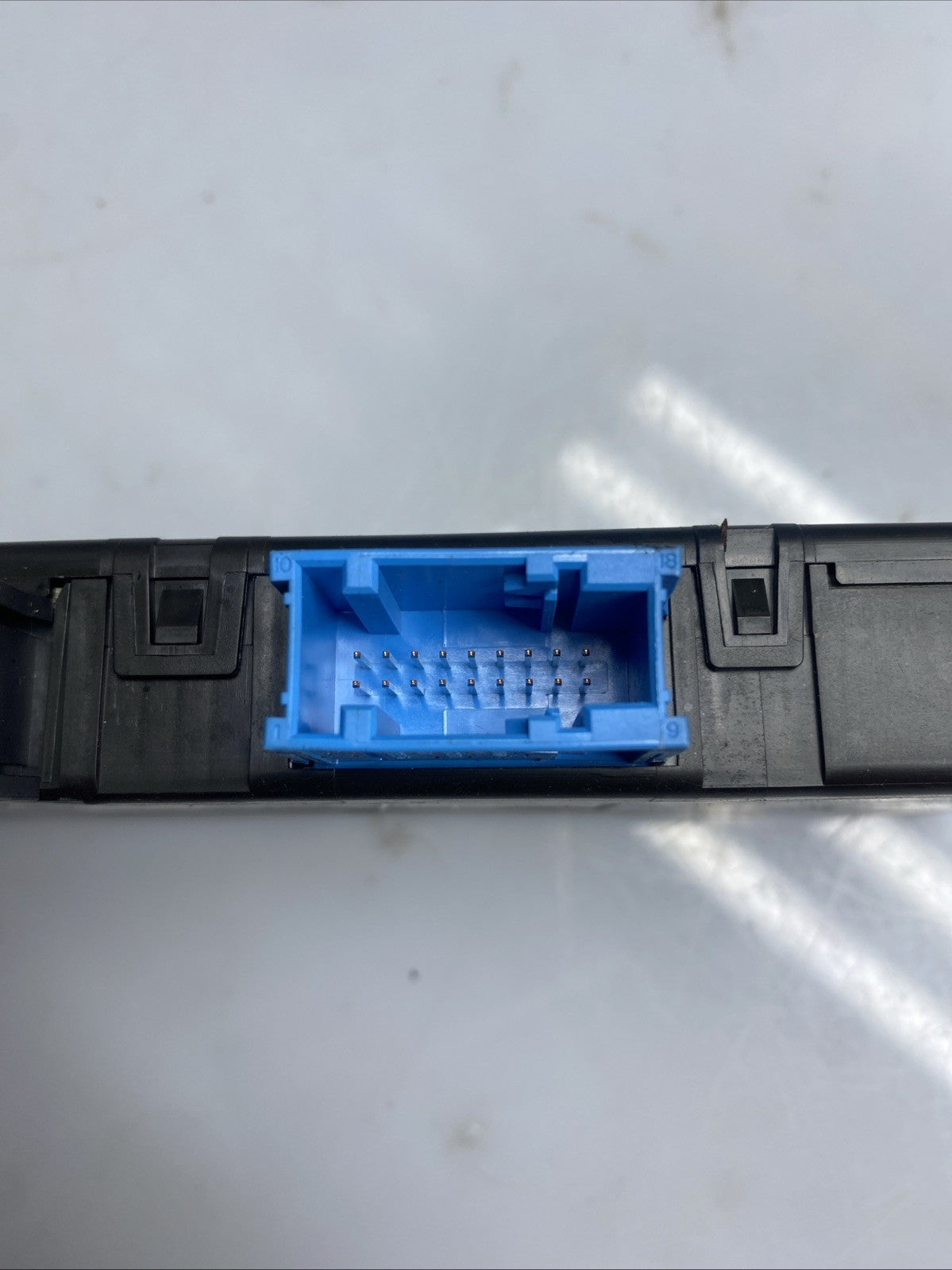 BMW F10 F11 5 Series Gateway Control Module 9380323