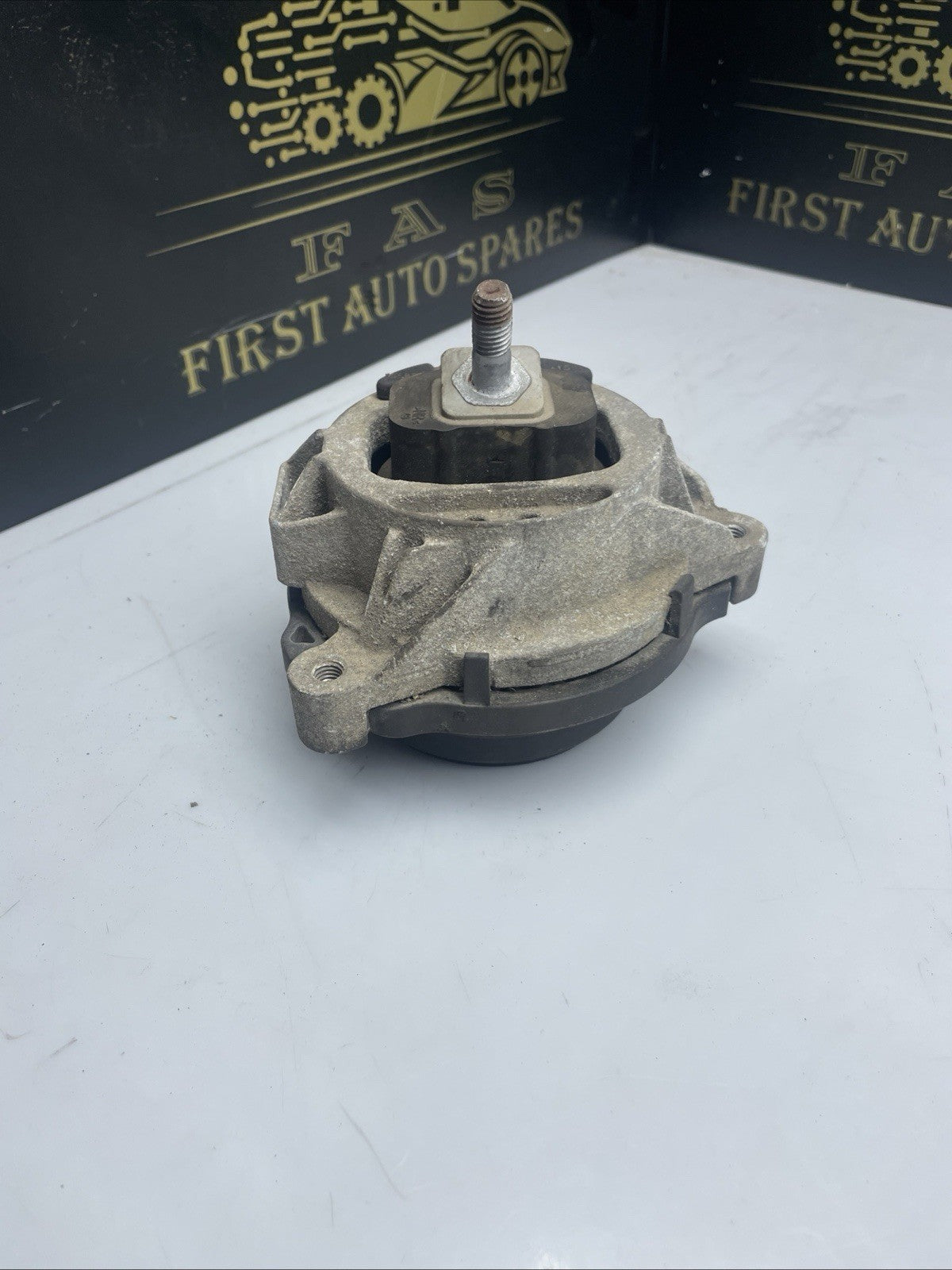 BMW 1 Series Engine Mount Left Side 6787659 F20 F21 F22 F30 F32 F36