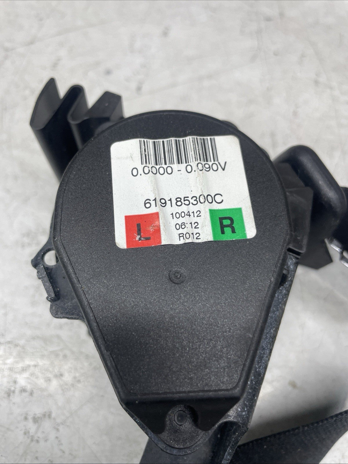 BMW 3 SERIES F30 2012 REAR SEAT BELT FITS LEFT OR RIGHT SIDE S3725938903