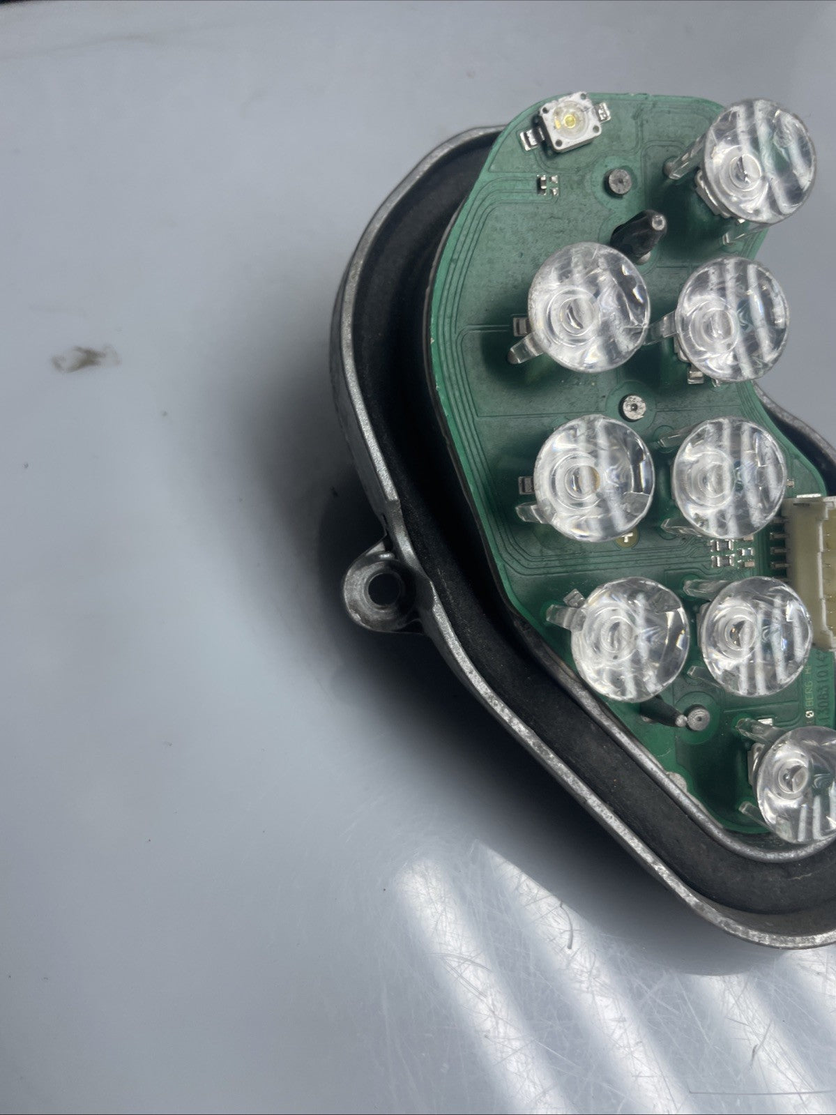 BMW 3 SERIES E92 E93 11-14 LCI DRIVER SIDE XENON HEADLIGHT INDICATOR TURN MODULE