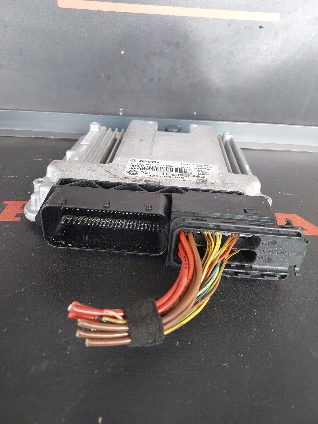 BMX X4 ENGINE CONTROL UNIT ECU DIESEL 8586540