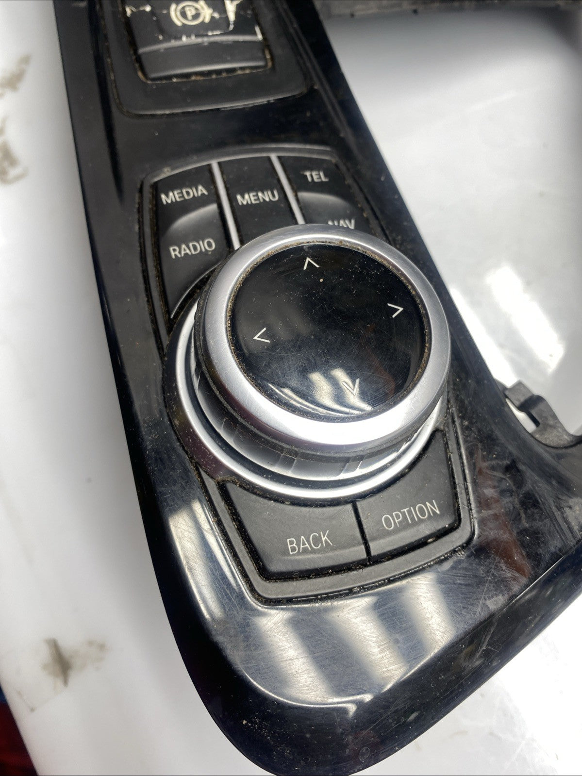 BMW 2 SERIES F45  2014 CENTRE CONSOLE SURROUND COMPLETE 9287612