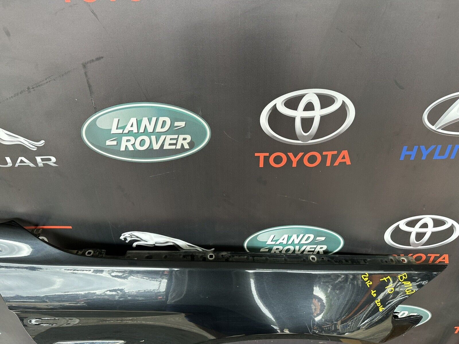 FRONT WING RH BMW 5 SERIES MK6 FL (F10) 13-17 BLACK DRIVERS FRONT OSF