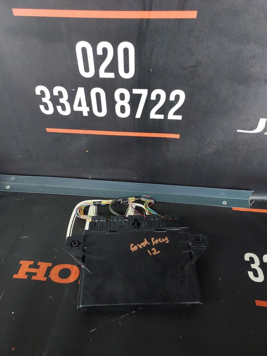 FORD FOCUS 2012 CENTRAL LOCKING CONTROL MODULE ECU AV6N19G481AF