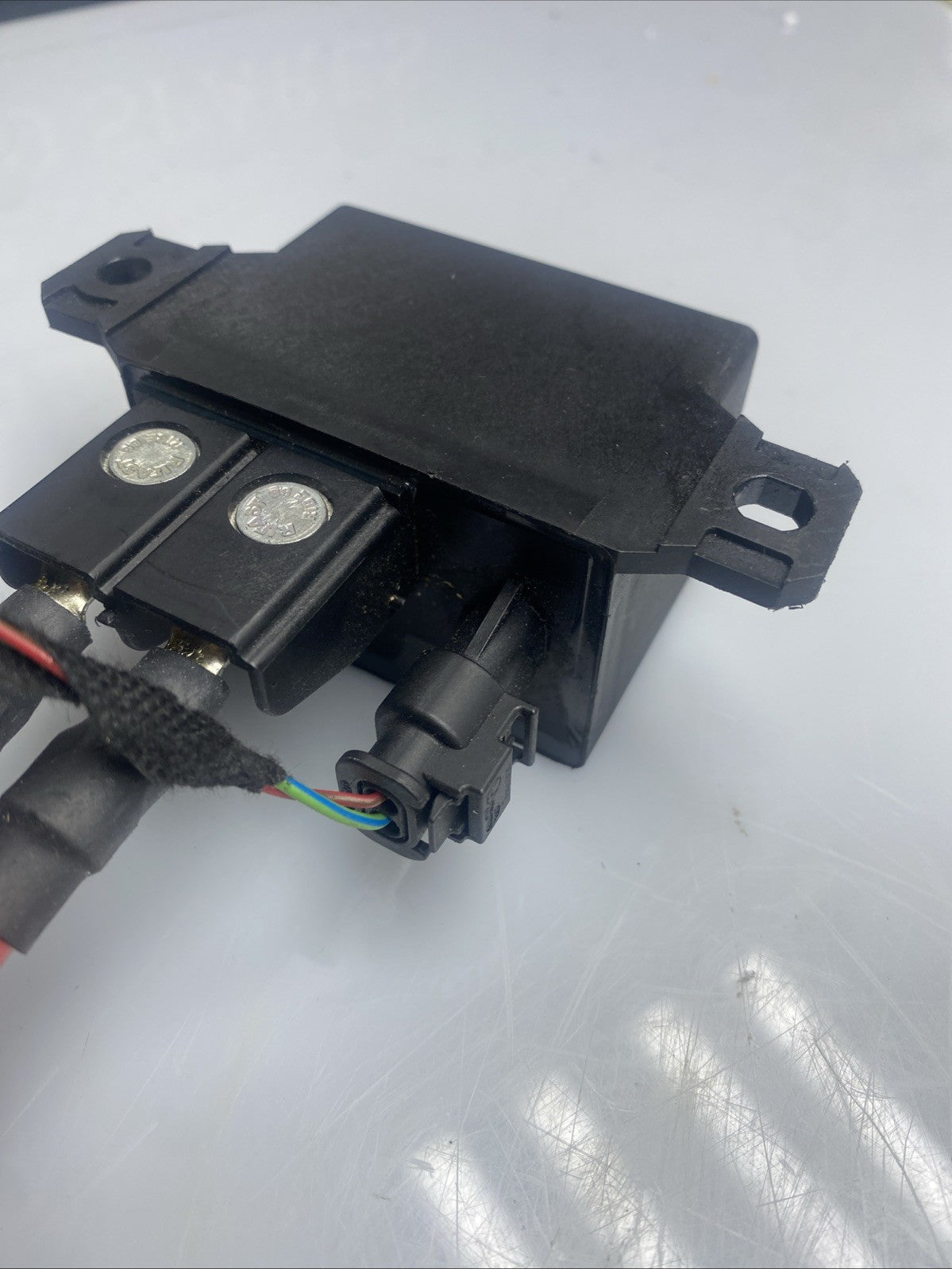 GENUINE BMW RELAY 9198302 / 03 - 198302