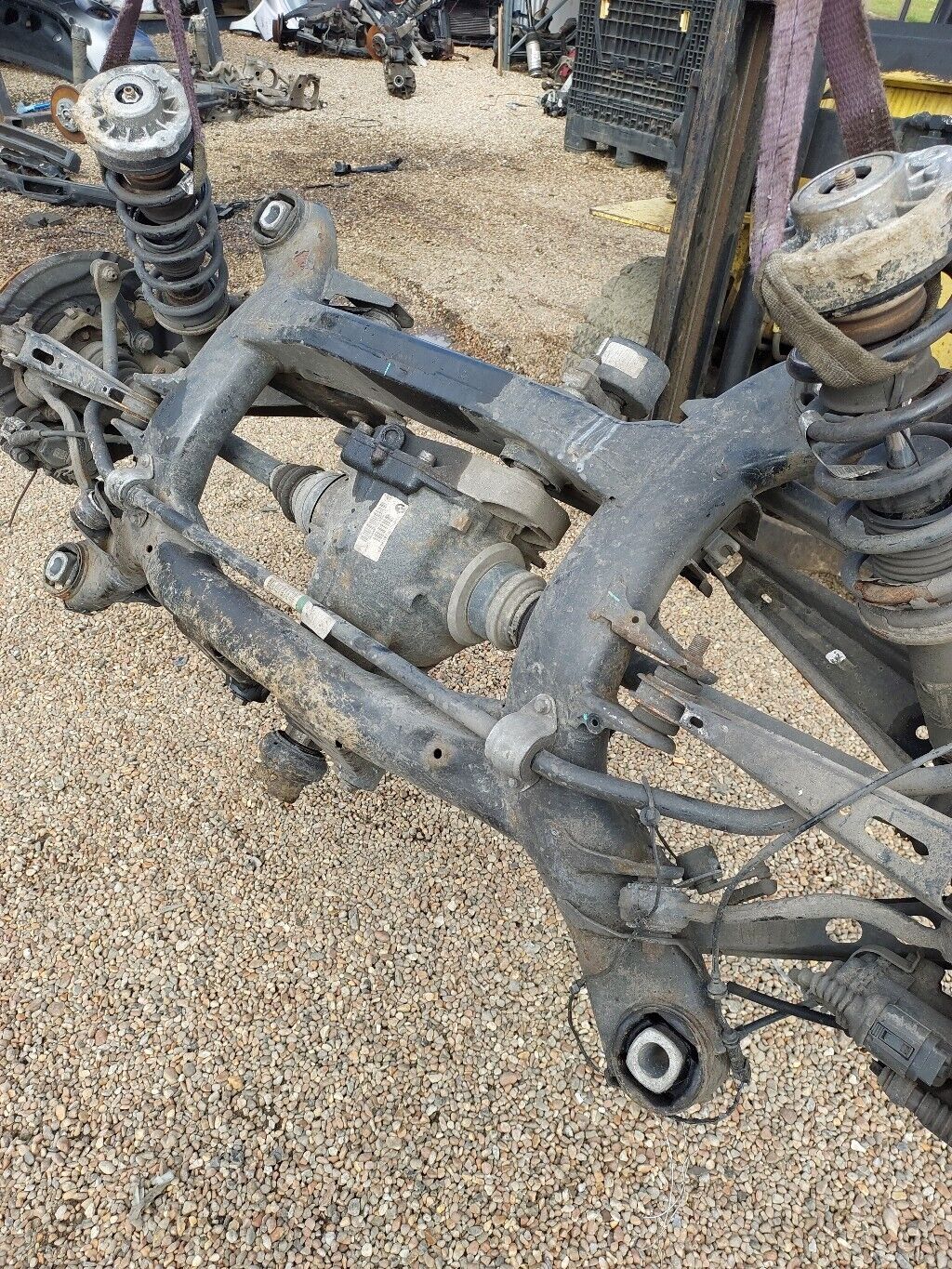 BMW X5 X6 F15 F16 REAR SUBFRAME AXLE COMPLETE, HANDBRAKE, DIFF, SUSPENSION