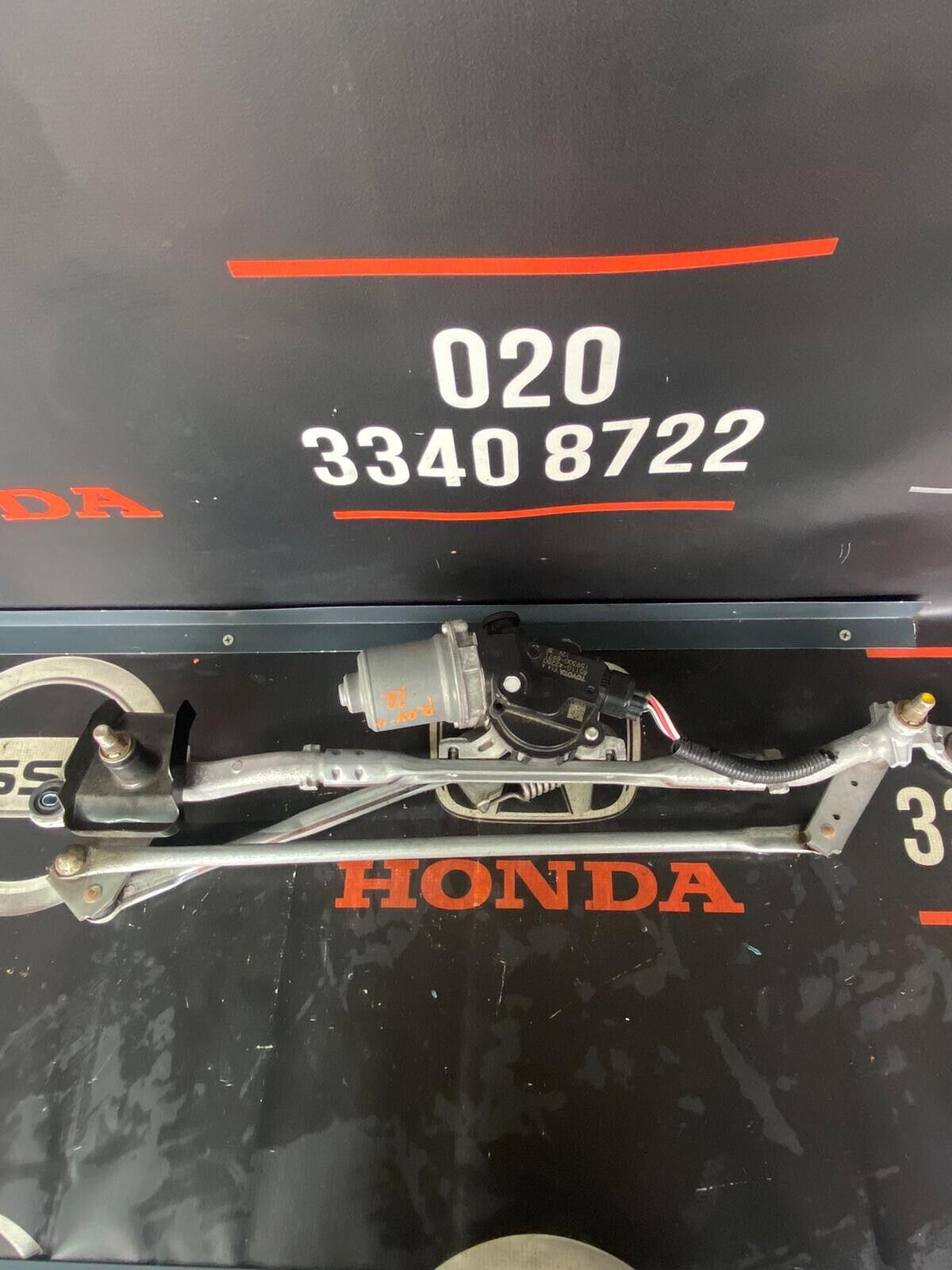 TOYOTA RAV 4 2022 WINDSCREEN WIPER MOTOR & LINKAGE 8511042280