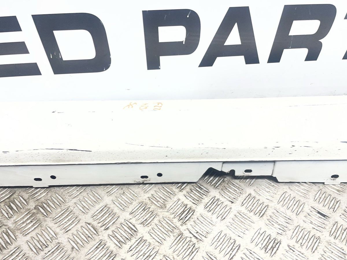 BMW Side Skirt SE F21 F22 F23 1 2 SERIES N/S Passenger Left 51777293543