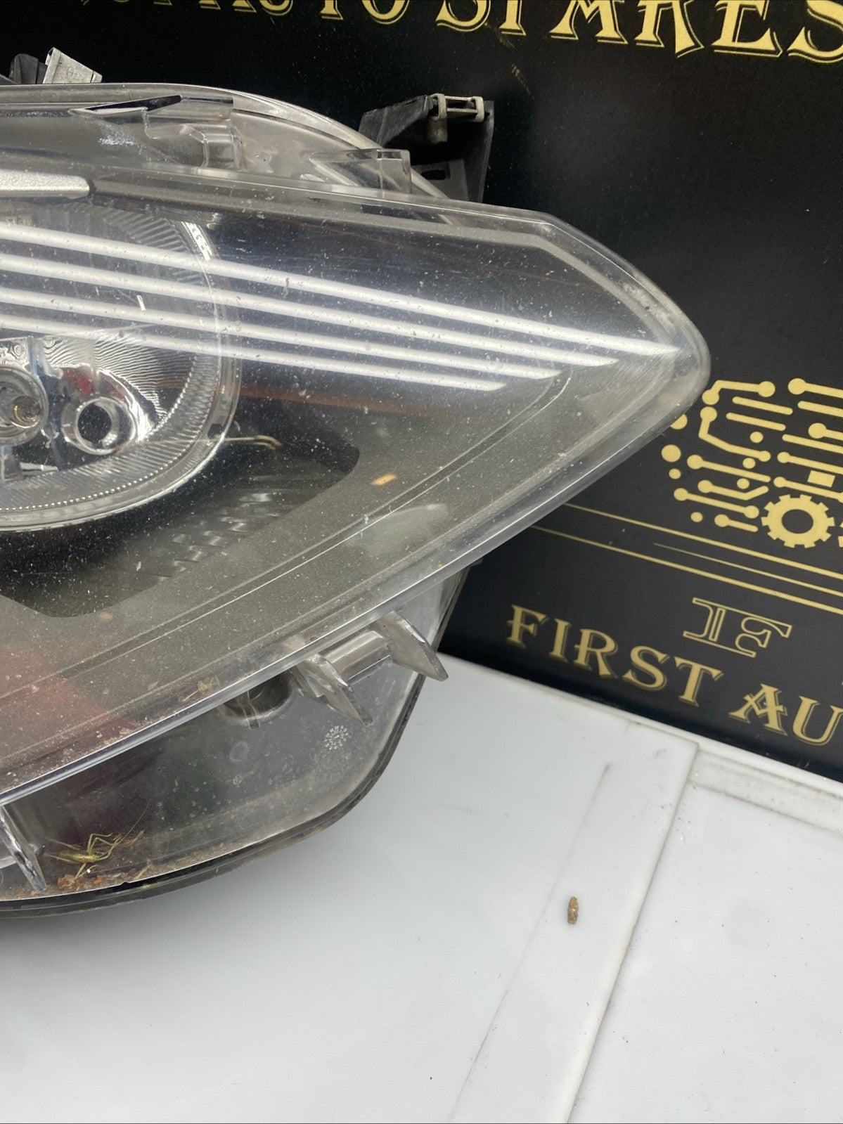 BMW 1 Series F20 F21 Headlight Light Front Right Driver O/S Pre Lci 7229686