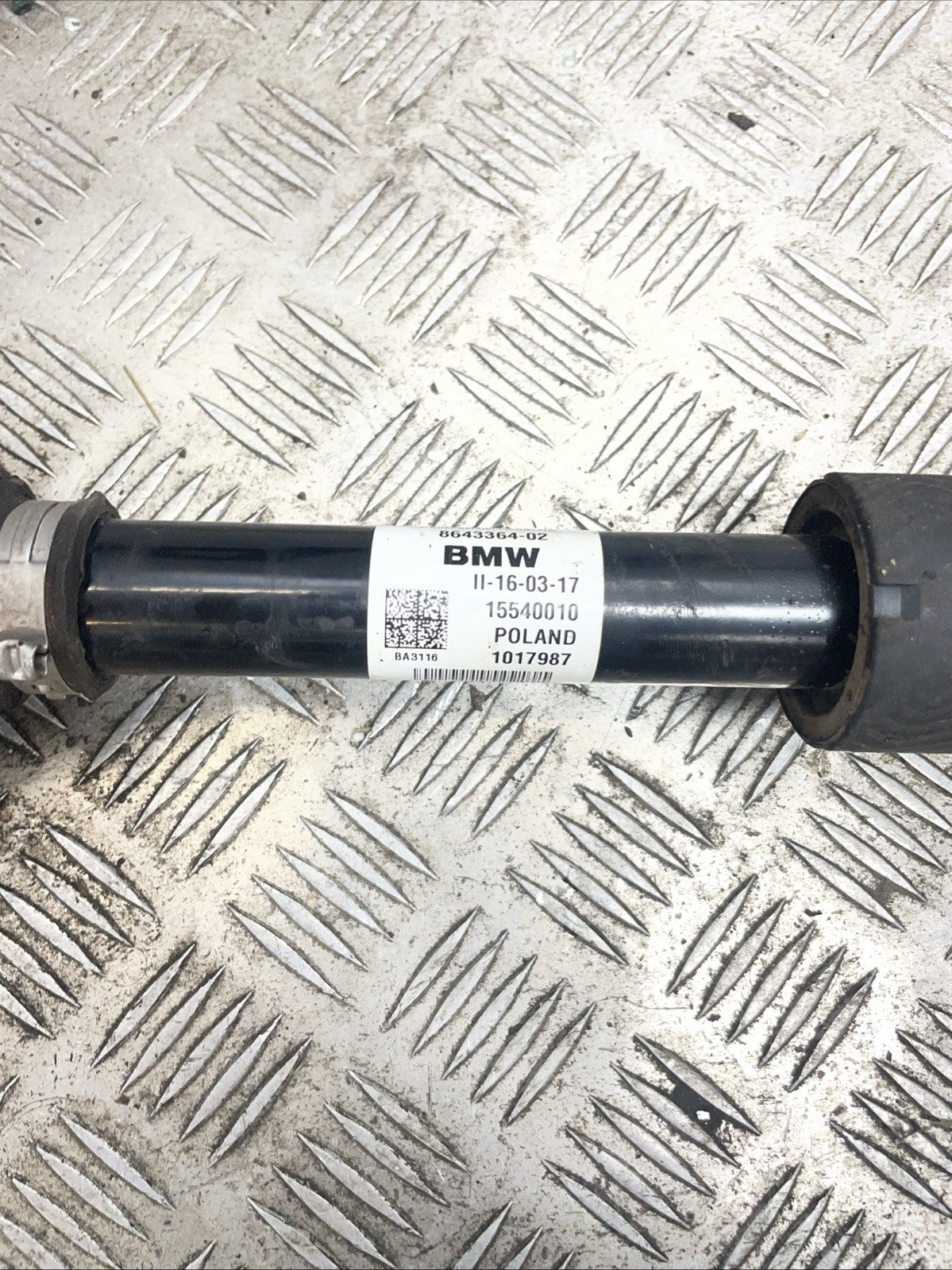 BMW 1 ,2 SERIES F40,F45 2023 FRONT DRIVESHAFT LEFT PASSENGER SIDE 8482645