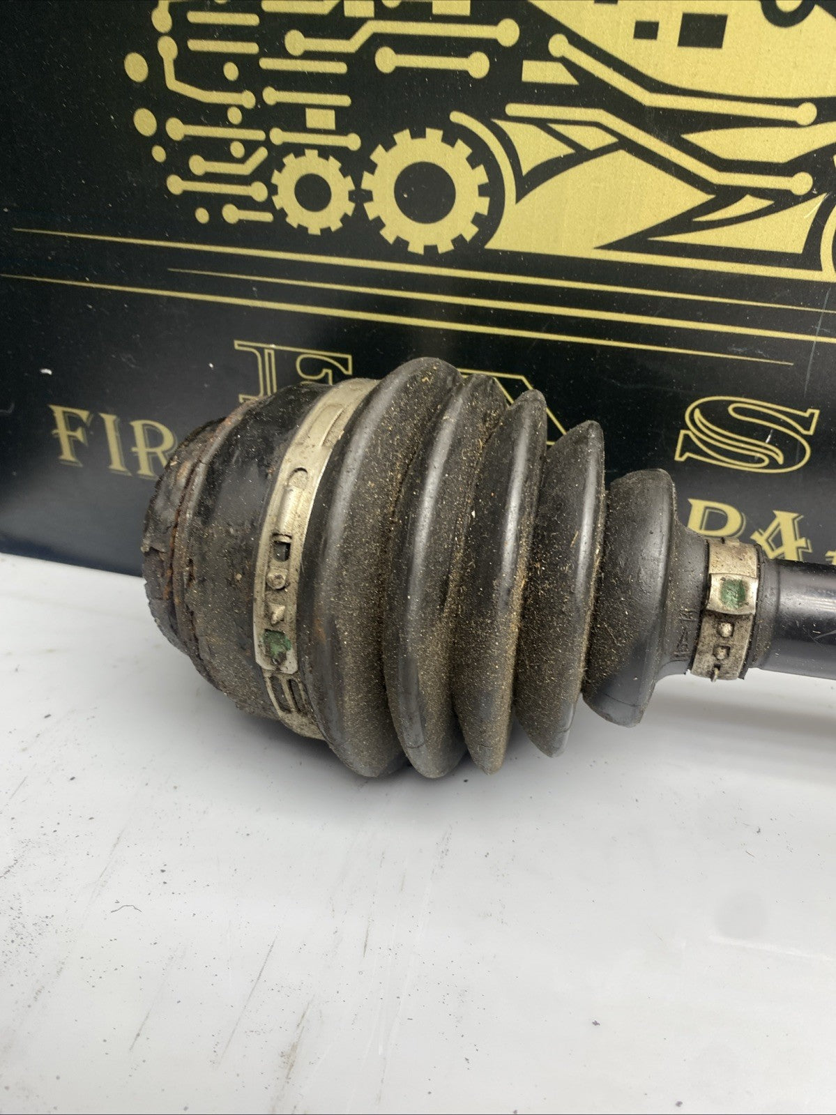 BMW X3 DRIVESHAFT F25 2010-2014 FRONT LEFT 2.0 DIESEL MANUAL 7598027