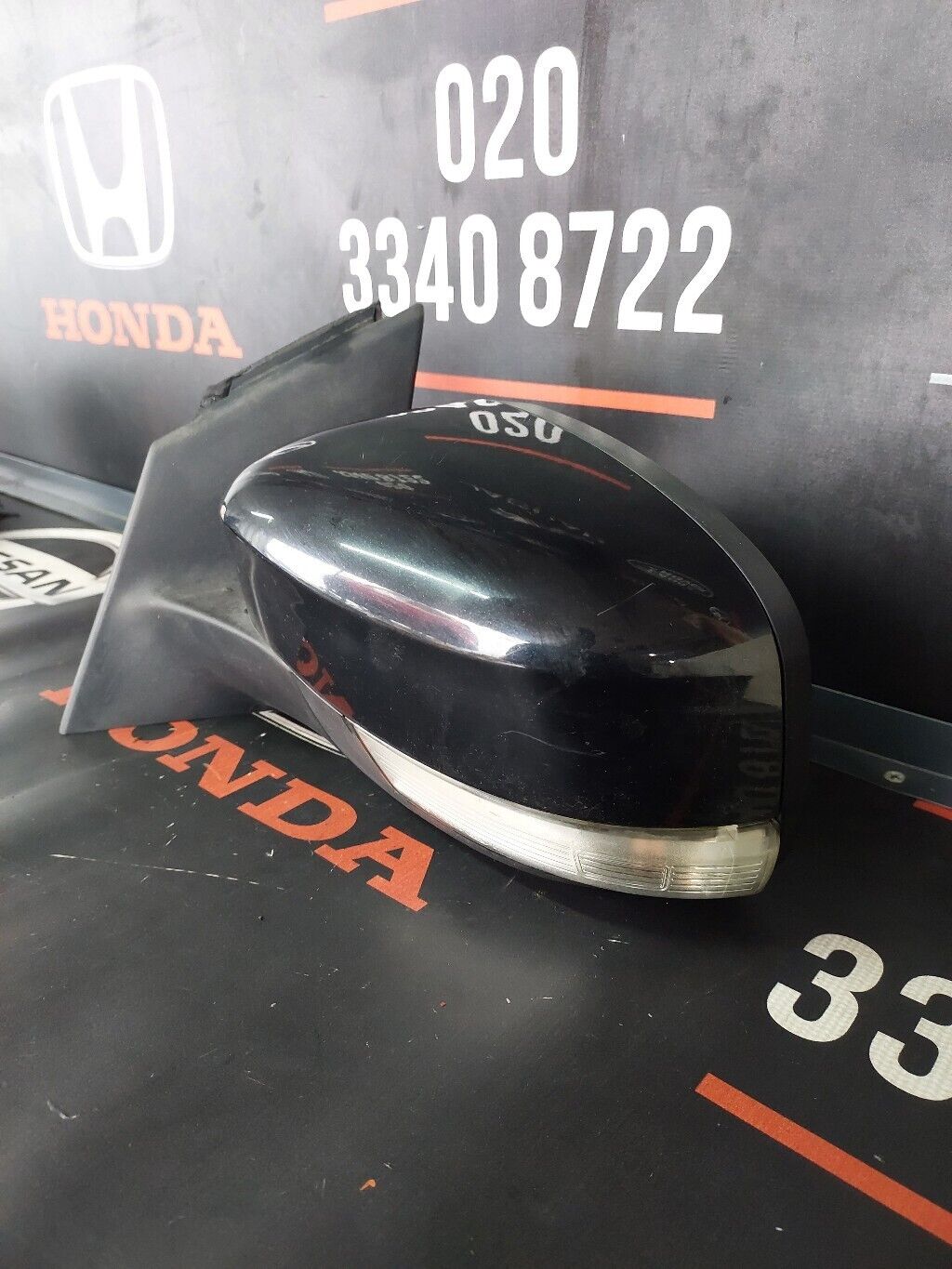 FORD FOCUS N/S WING MIRROR 2012