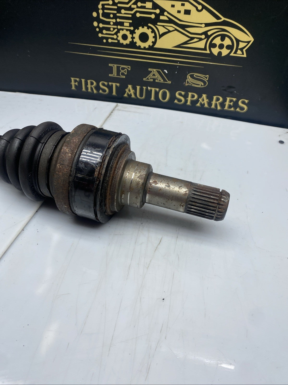 BMW 4 SERIES REAR DRIVESHAFT LEFT PASSENGER 8680347 F32 F33 F36 F20 F30 F31 F22