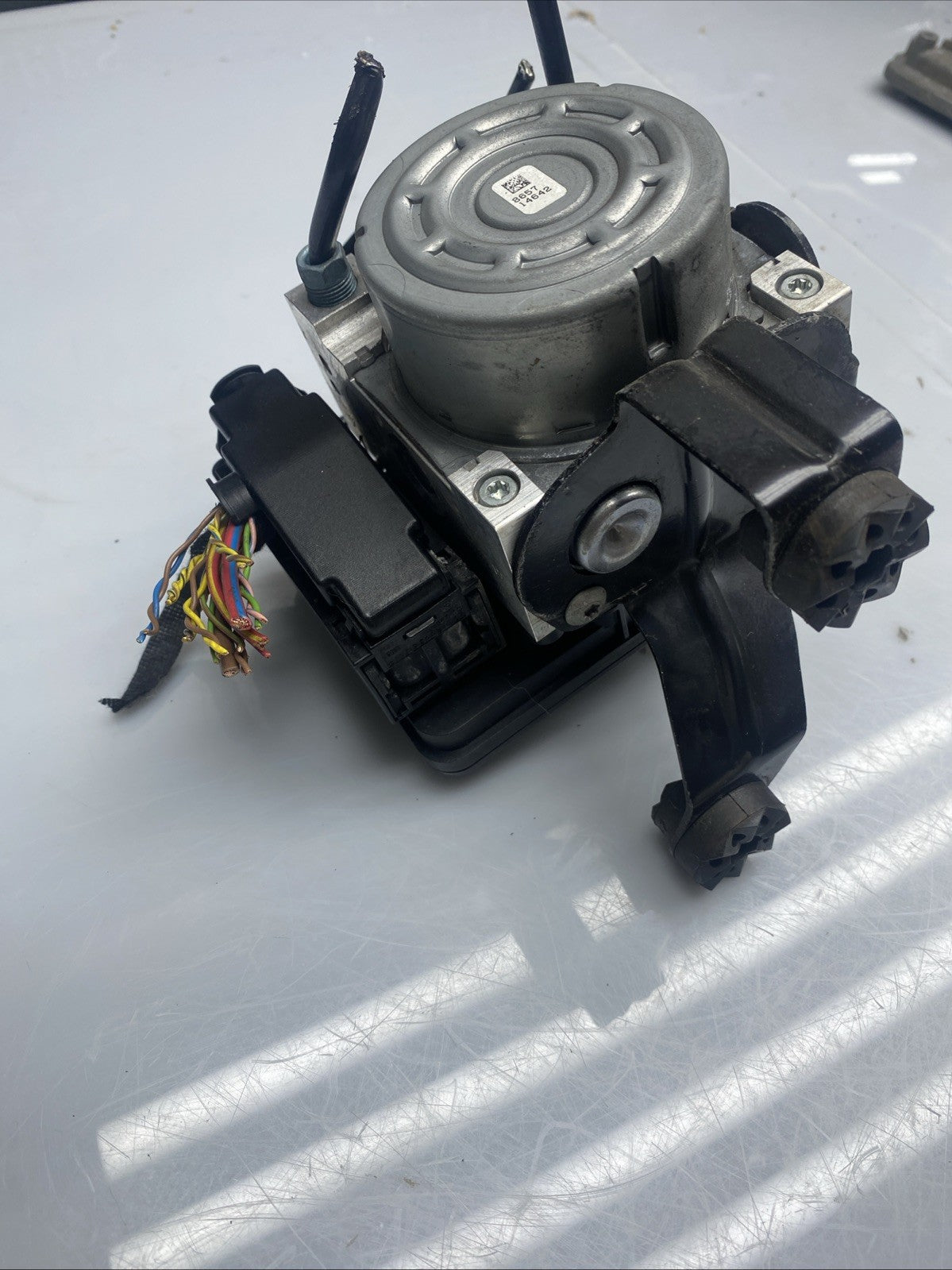 BMW 1 Series F20 F21 N13 1.6 Petrol ABS Pump Control Module Unit 6869726 6869725