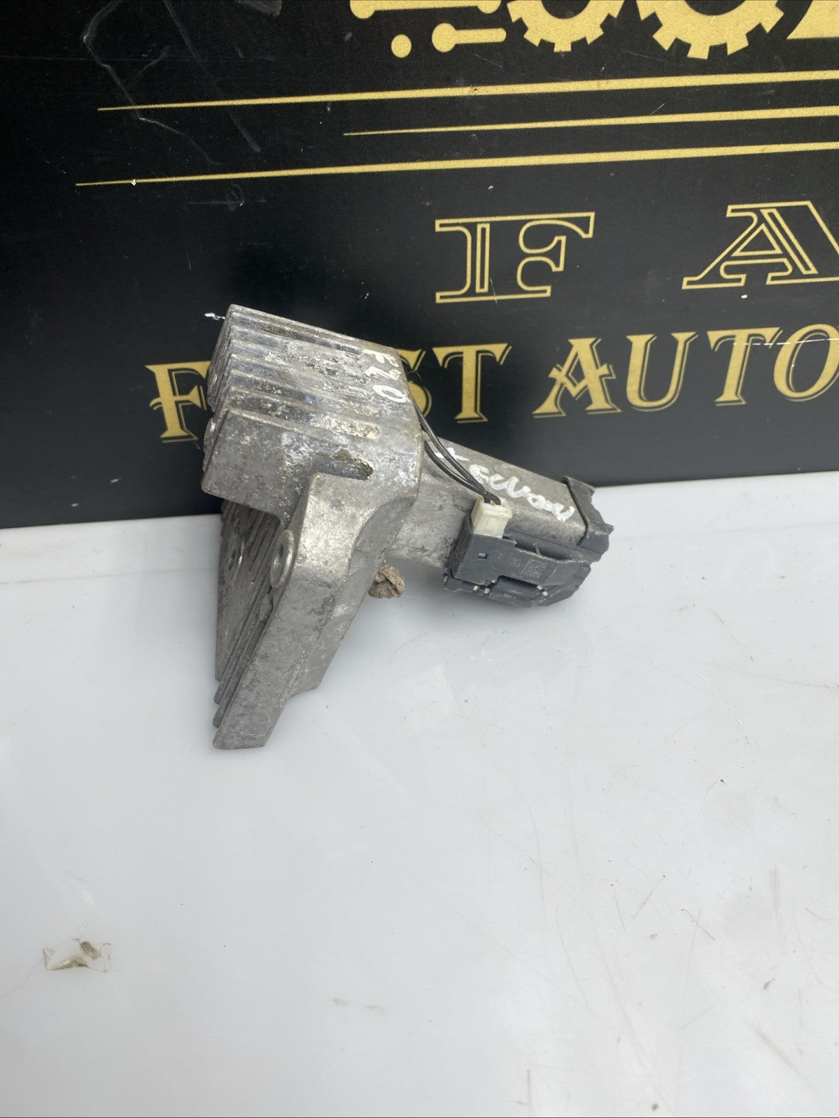 BMW 1 Series F20 Front Right Headlight Control Module - 178422-00