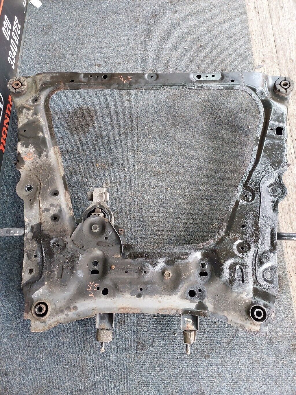 NISSAN JUKE FRONT SUBFRAME 2014