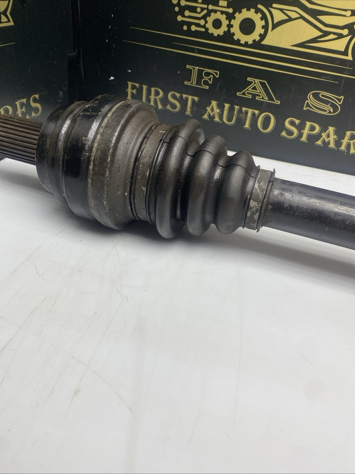 BMW F10 5 SERIES Left Driveshaft 7581027