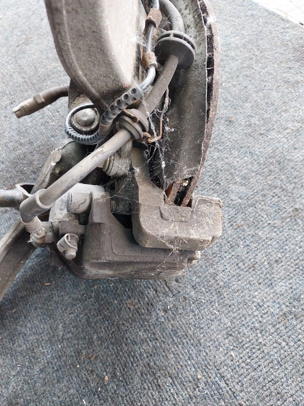 BMW 5 SERIES F10 2012 O/S FRONT SUSPENSION LEG COMPLETE RH