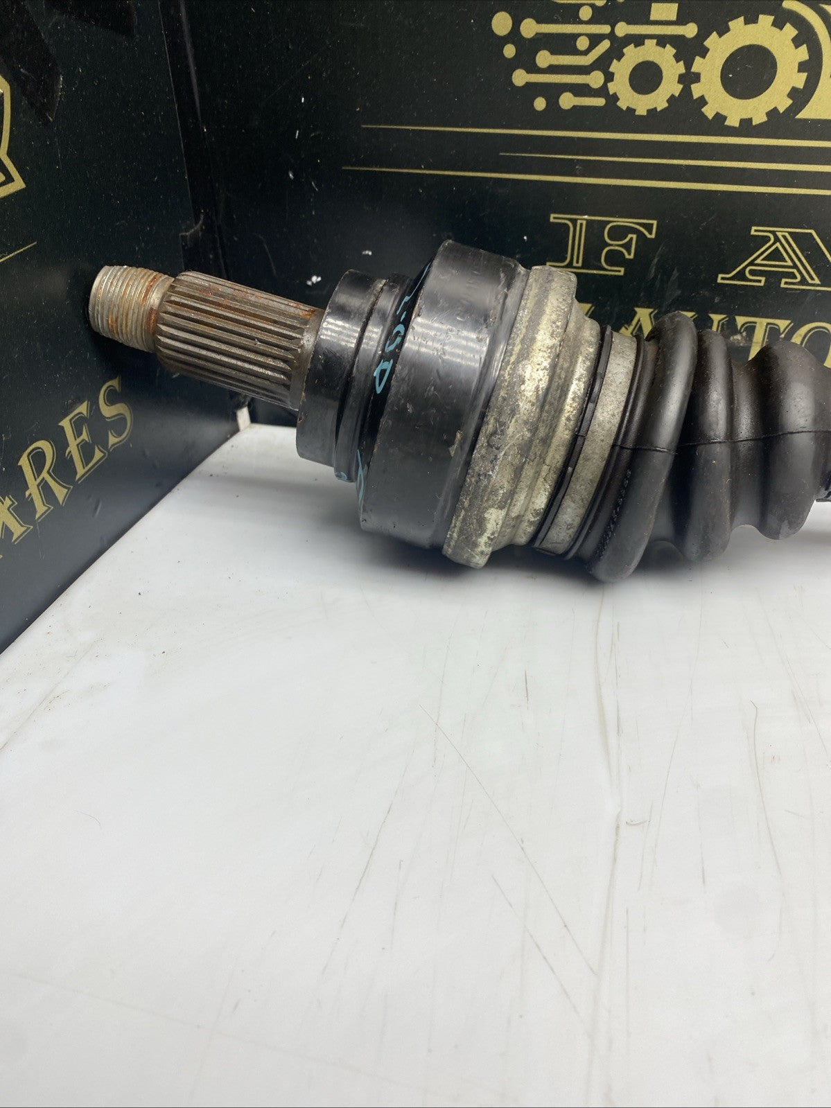Driveshaft BMW F20 F21 F30 F32 LCI B48 Axle Output Shaft Rear Right O/S 8680348