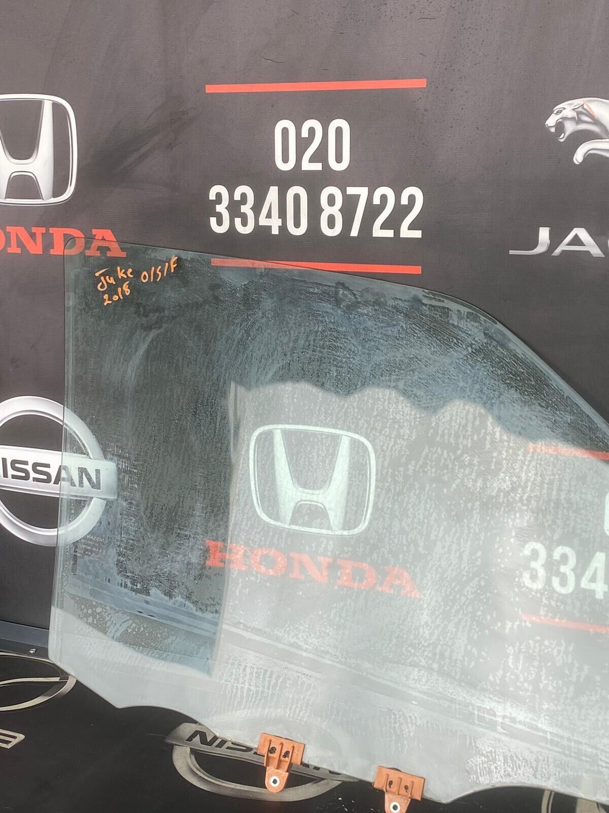 NISSAN JUKE 2018 O/S FRONT RIGHT DOOR WINDOW GLASS