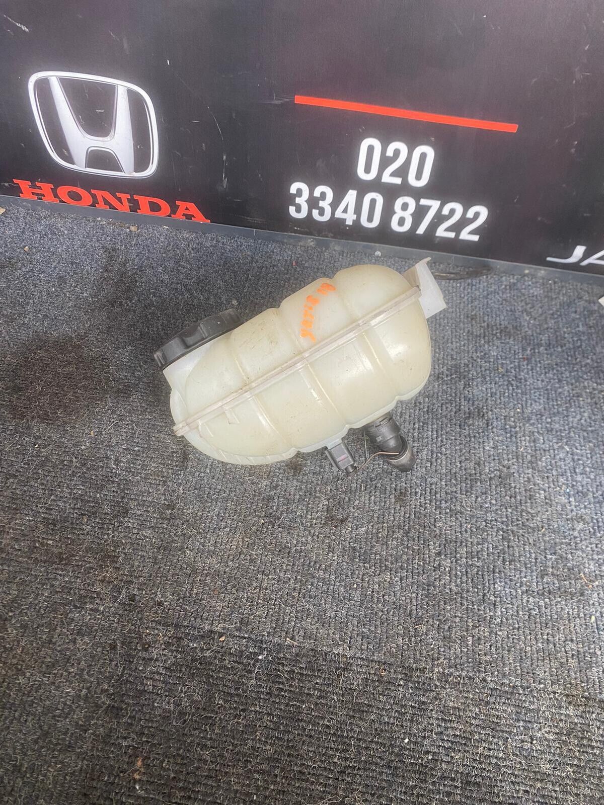BMW 1 2 3 (12) SERIES F20 F21 F22 F31 F32 DIESEL EXPANSION COOLANT TANK
