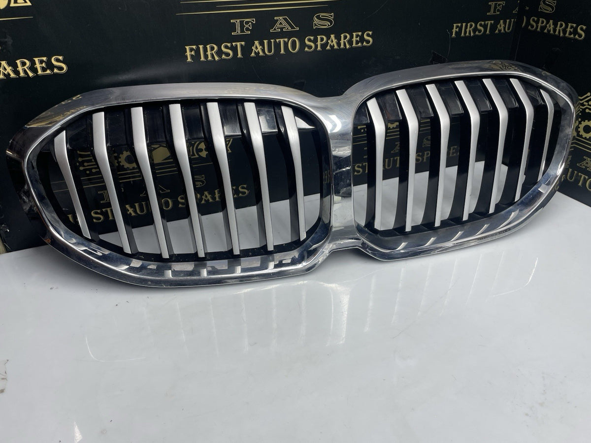 GENUINE BMW 1 Series F40 Kidney Grille Grill Chrome Black 7450957 7450959