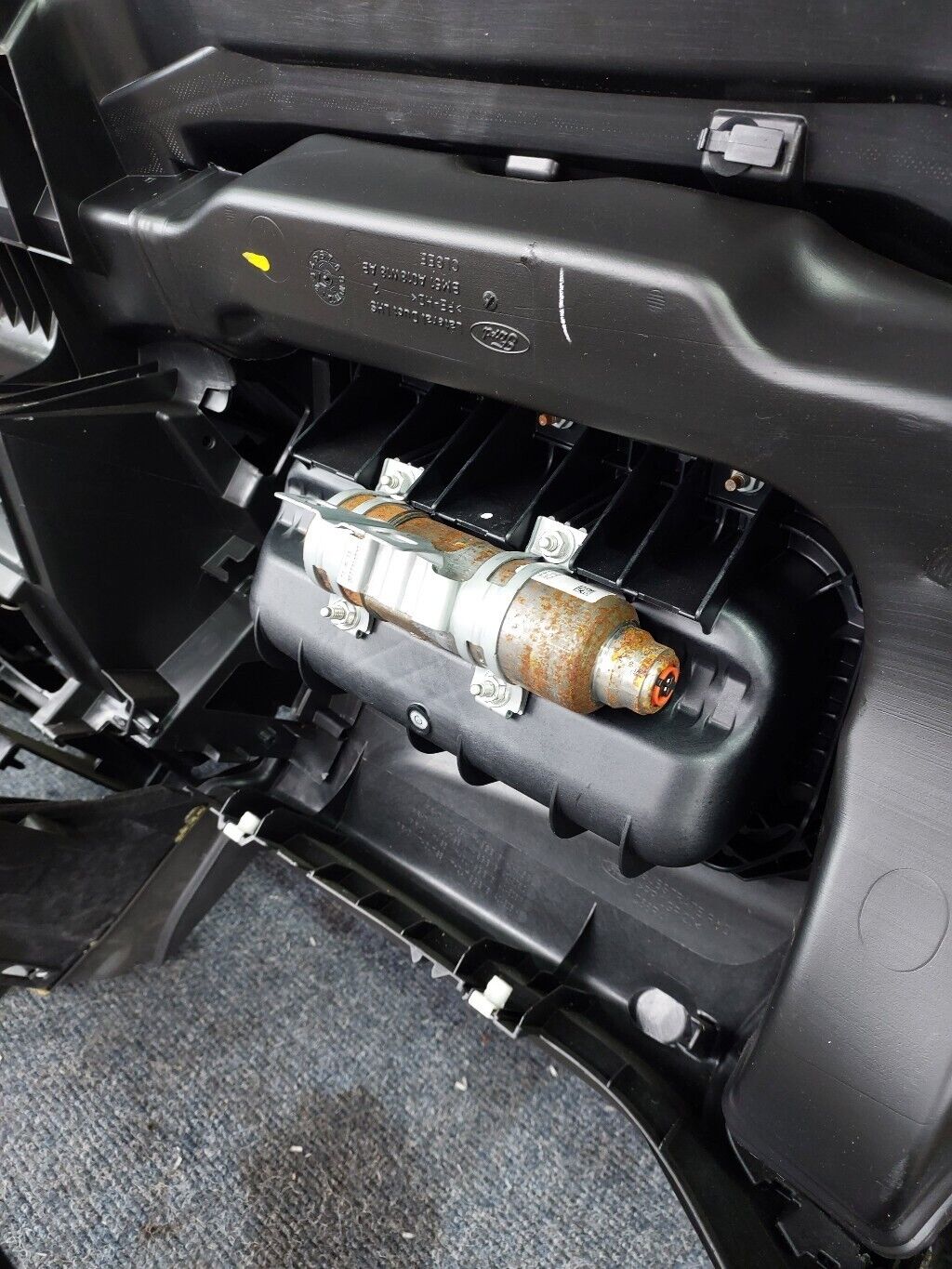 FORD FOCUS DASHBOARD SEAT BELT & AIRBAG KIT COMPLETE 2012