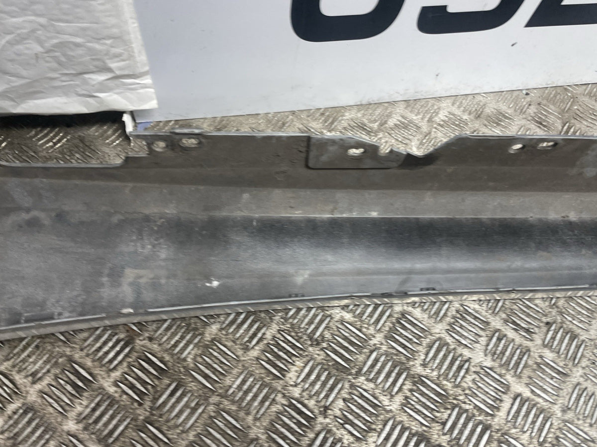 BMW 1 SERIES SILL SIDE SKIRT RIGHT M SPORT 8056816 F20 2015-2019