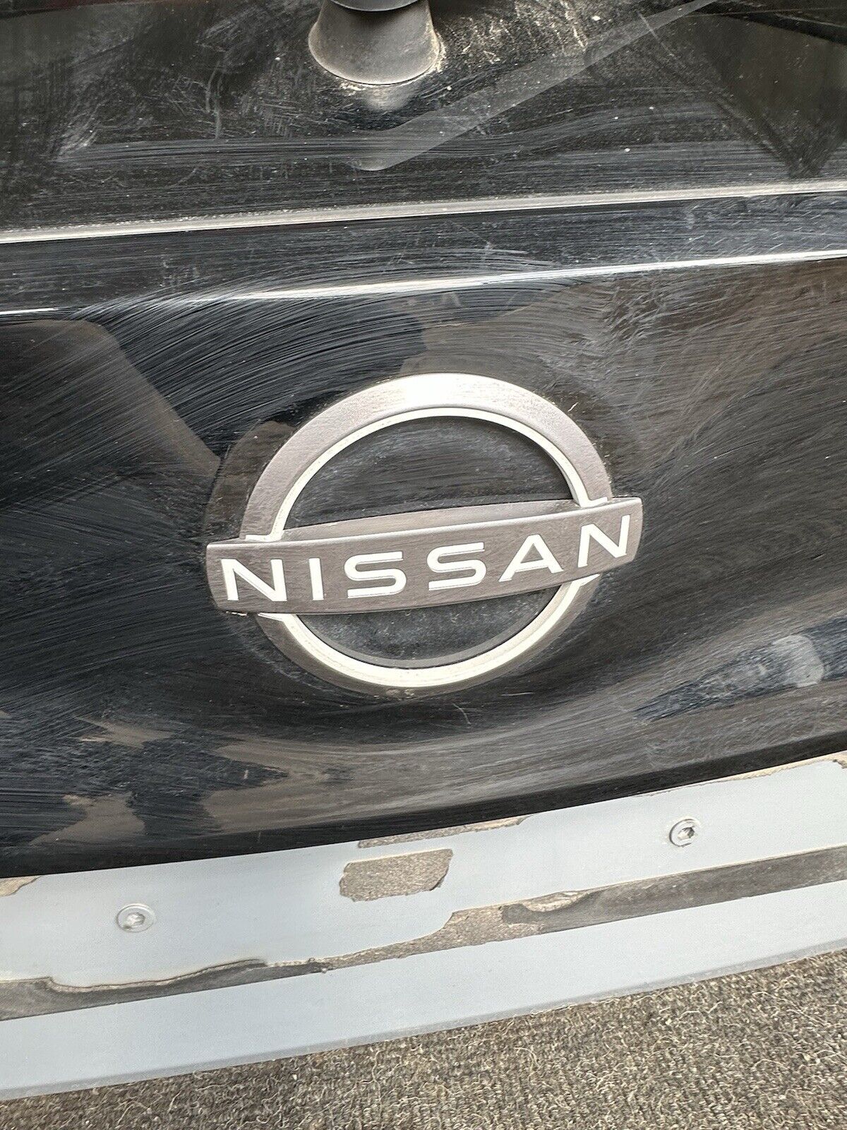 2021 Nissan Leaf  Tailgate 2017-2024