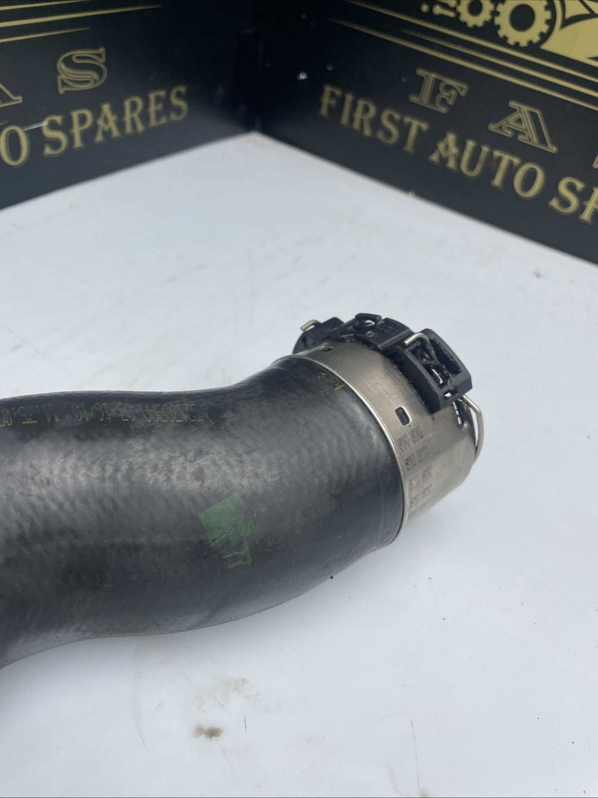 BMW E90 318d Lci N47N Turbo Charger & Intercooler Boost Pipe 8511414